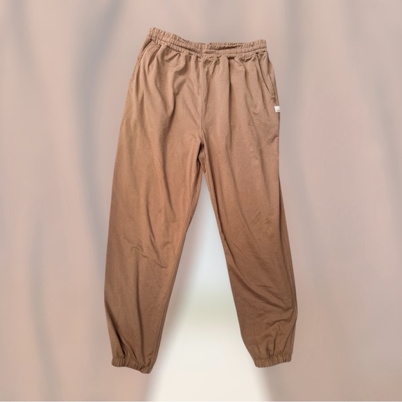 Vuori
Boyfriend Joggers - Picture 4 of 6